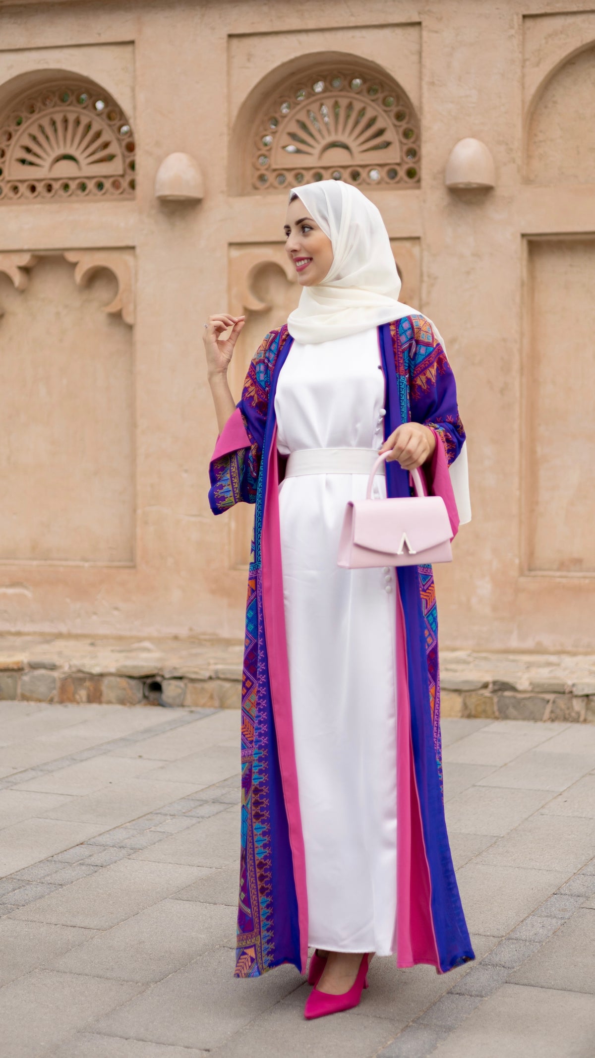 Neli Tatreez Abaya