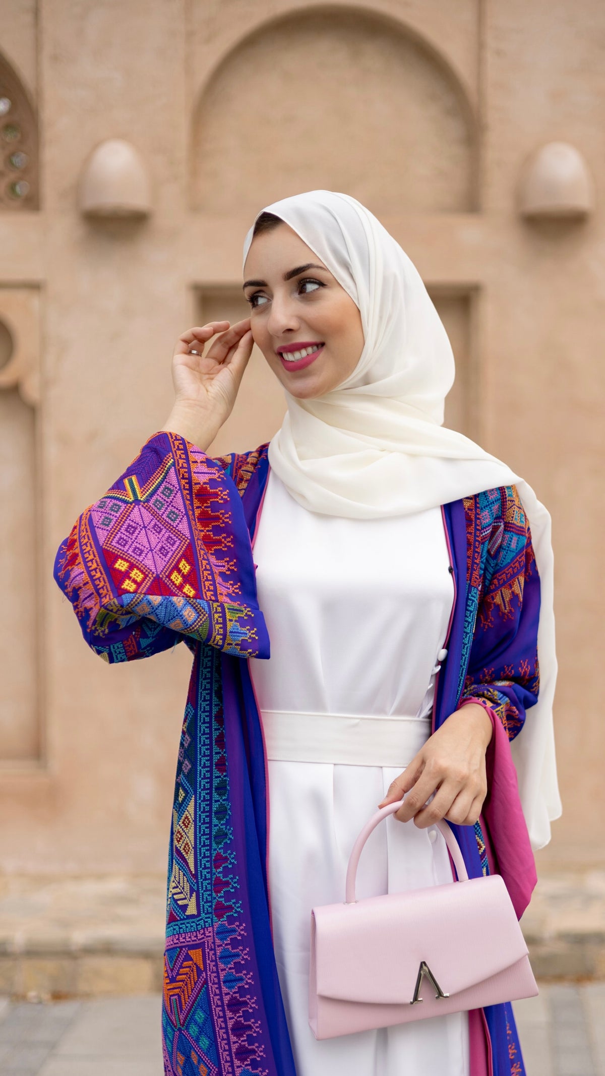 Neli Tatreez Abaya